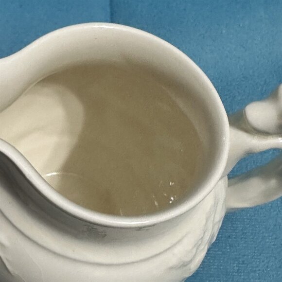 Wedgwood Etruria Pitcher Jug Dog Handle Hunt Scene Horse Off White 4" - Picture 7 of 8